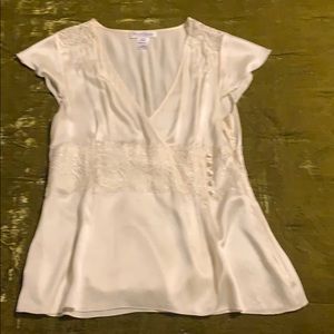 White House black market blouse